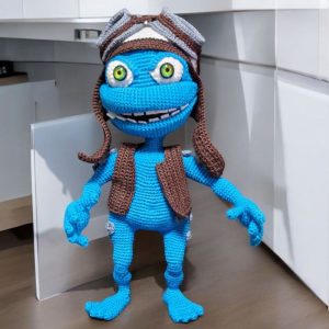 Amigurumi horgolt Crazy Frog