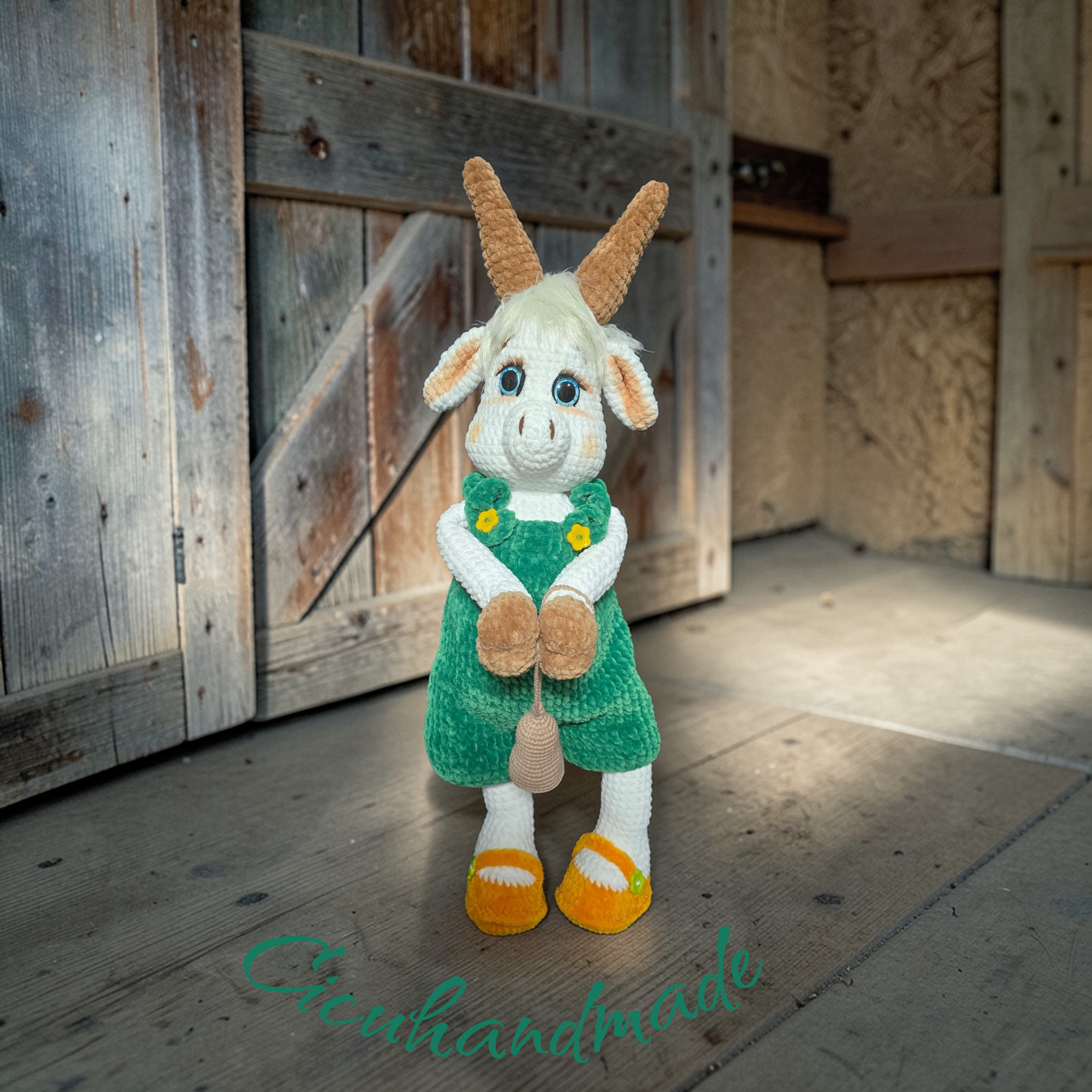 Amigurumi technikával horgolt Kecske kézműves hazai termék - Image 2